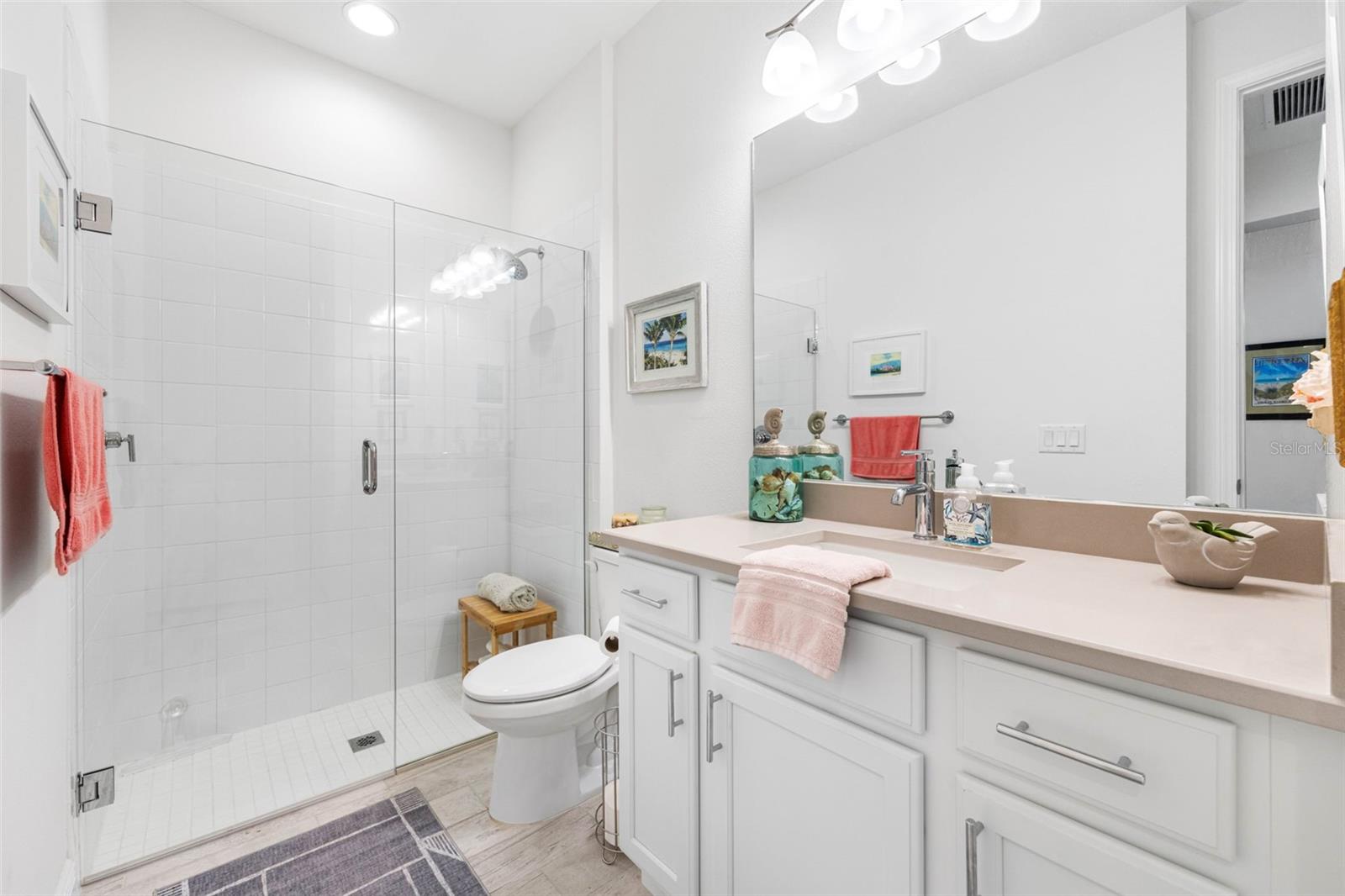 WATERCOLOR PLACE I - Residential