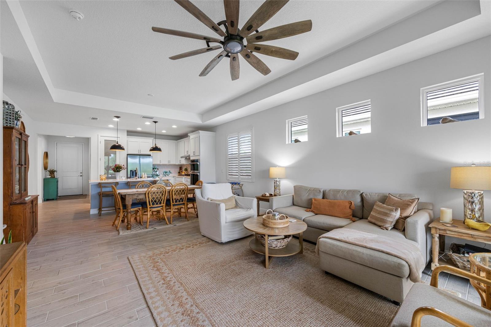 WATERCOLOR PLACE I - Residential