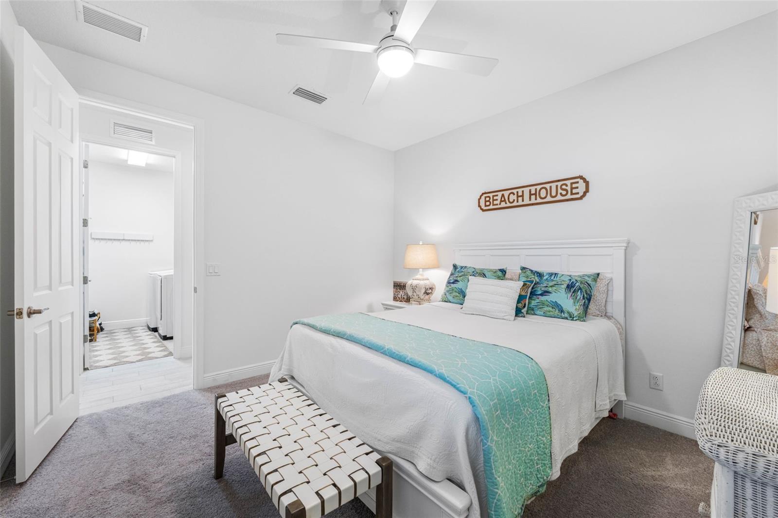 WATERCOLOR PLACE I - Residential