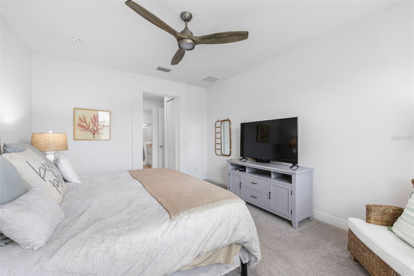 WATERCOLOR PLACE I - Residential