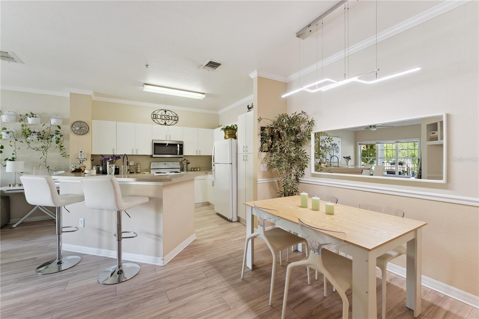 MOSAIC/MILLENIA - Residential
