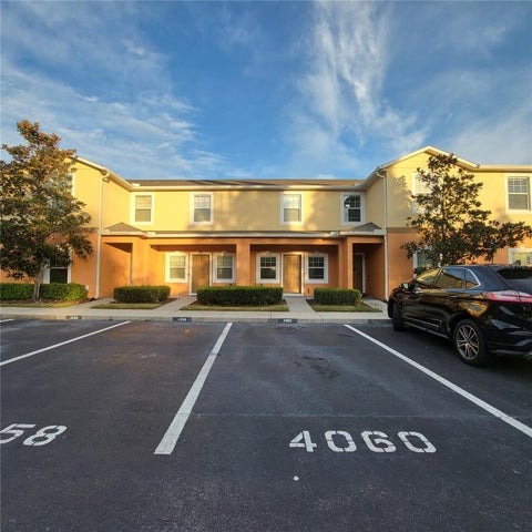 Photo of 4060 Winding Vine Drive, Lakeland, FL 33812 (MLS # TB8555245)