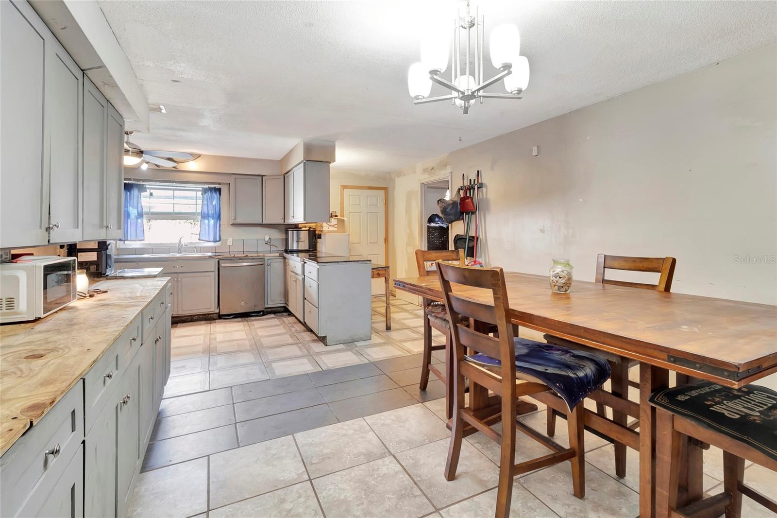 WESTWOOD HEIGHTS 1ST ADD - Residential