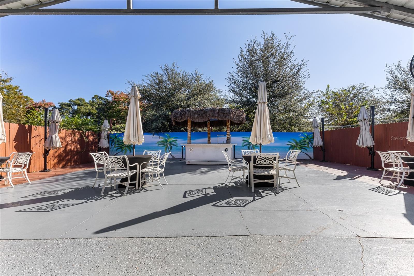 YAMASEE - Commercial Sale