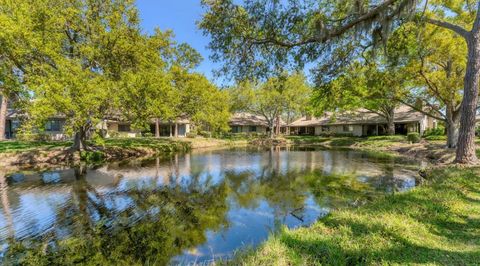 A home in SARASOTA