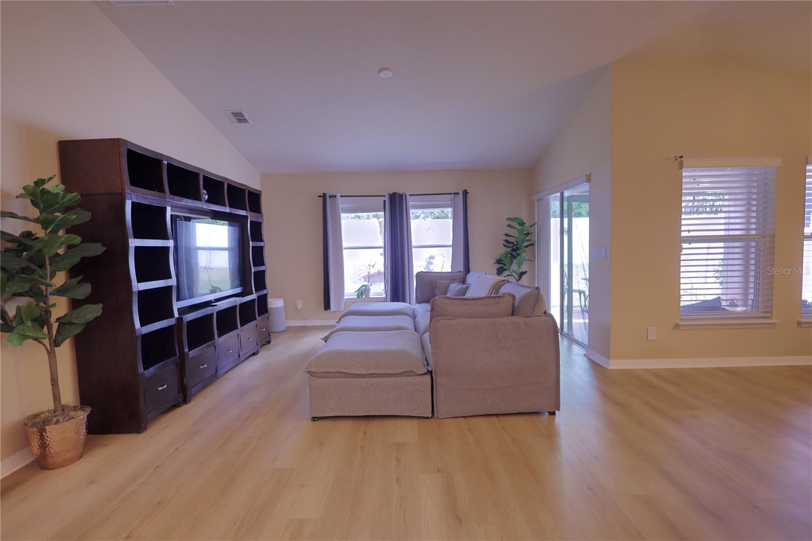 MCCORMICK RESERVE PH 1 - Residential