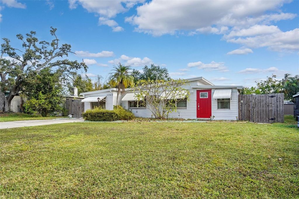 Photo of 10949 105th Street, Largo, FL 33773 (MLS # TB8448371)