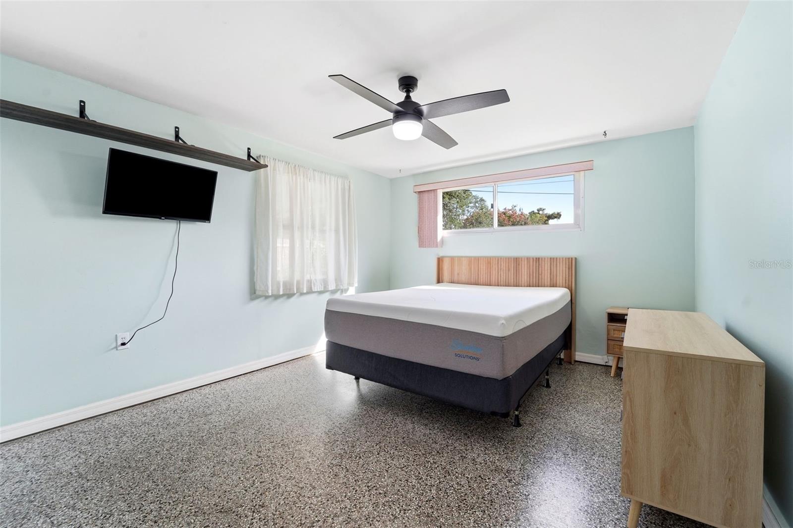 SEMINOLE GARDENS - Residential