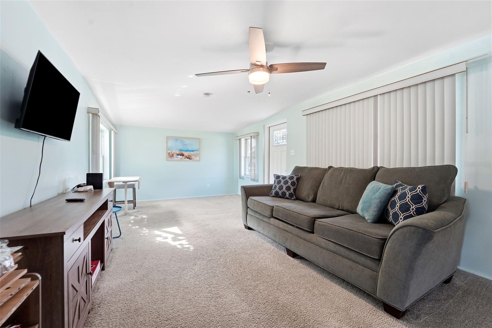 SEMINOLE GARDENS - Residential