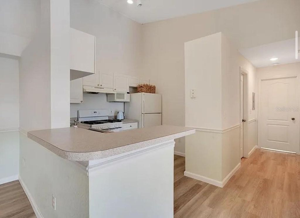 Photo of 3319 S Kirkman Road #337, Orlando, FL 32811 (MLS # O6400921)