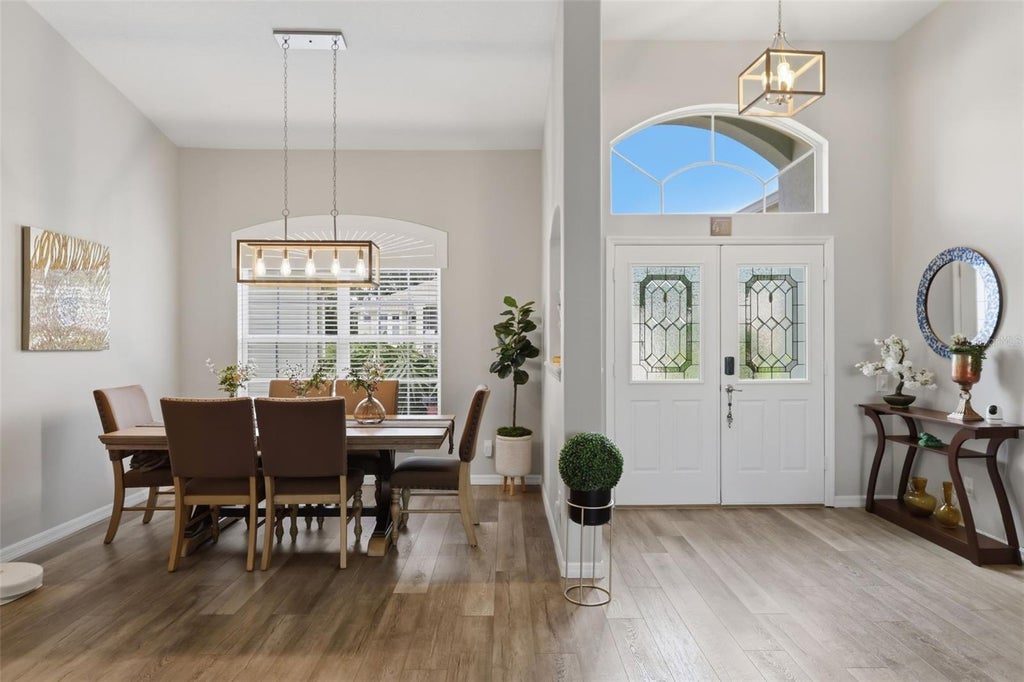 Photo of 5519 Aurora Drive, Leesburg, FL 34748 (MLS # G5115946)