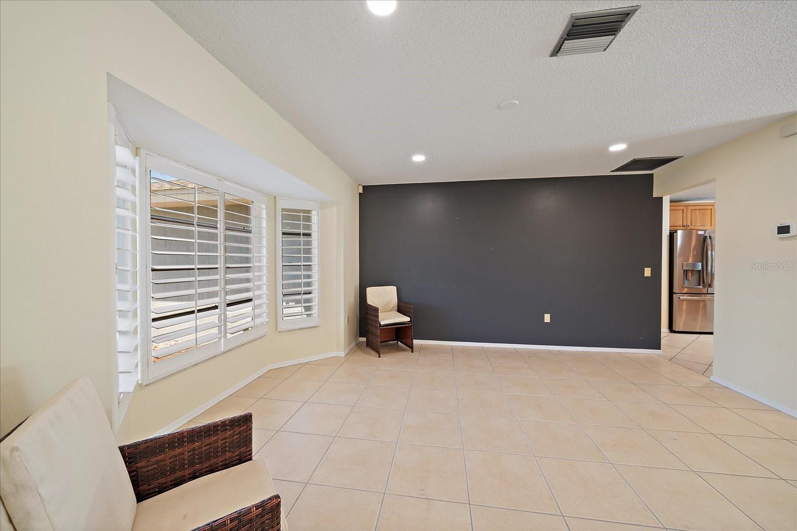 MEADOW RUN AT JACARANDA - Residential