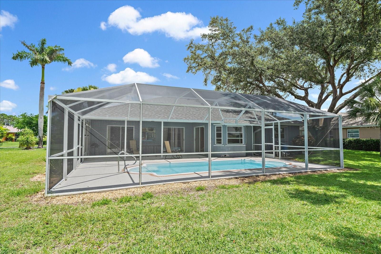 MEADOW RUN AT JACARANDA - Residential