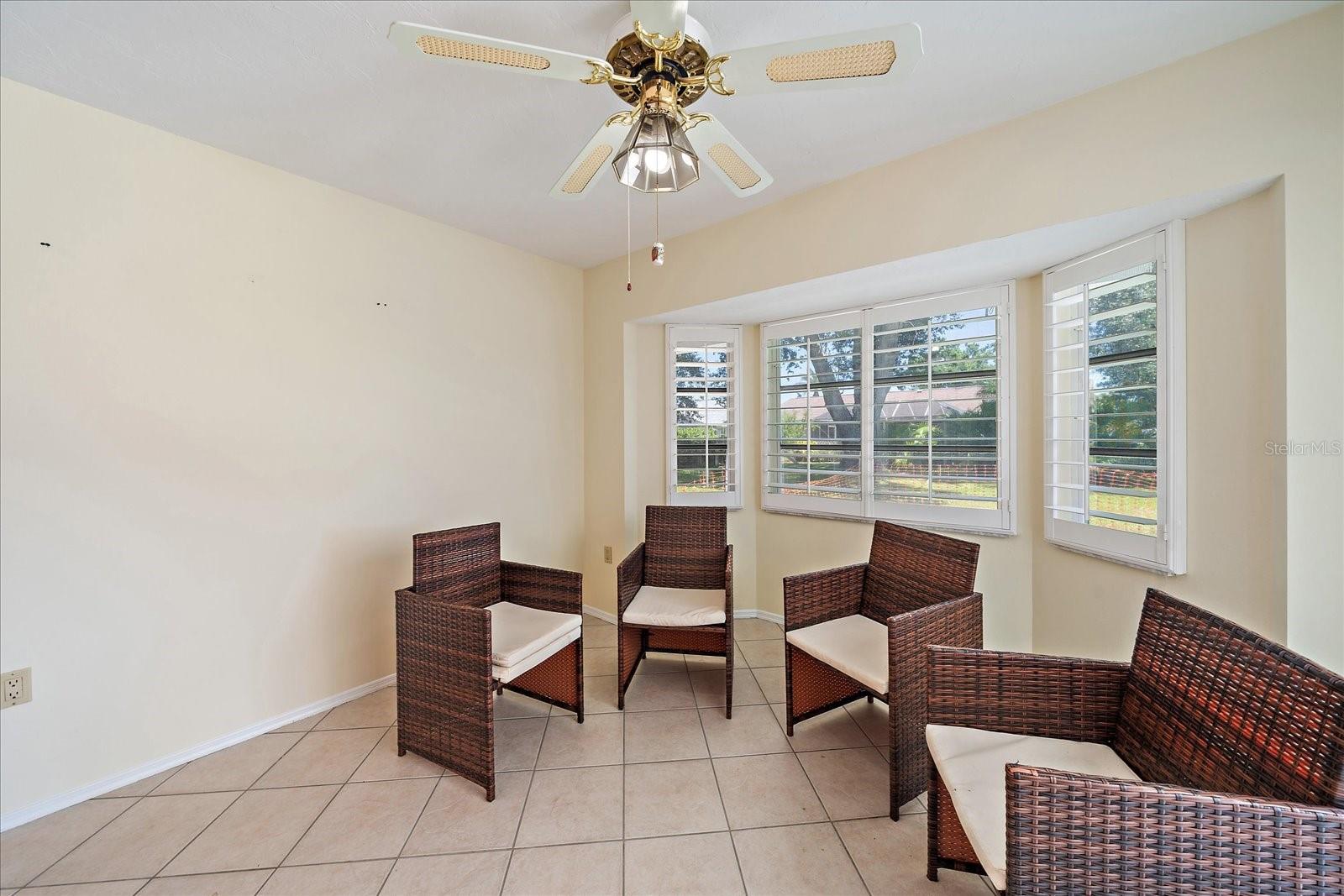 MEADOW RUN AT JACARANDA - Residential
