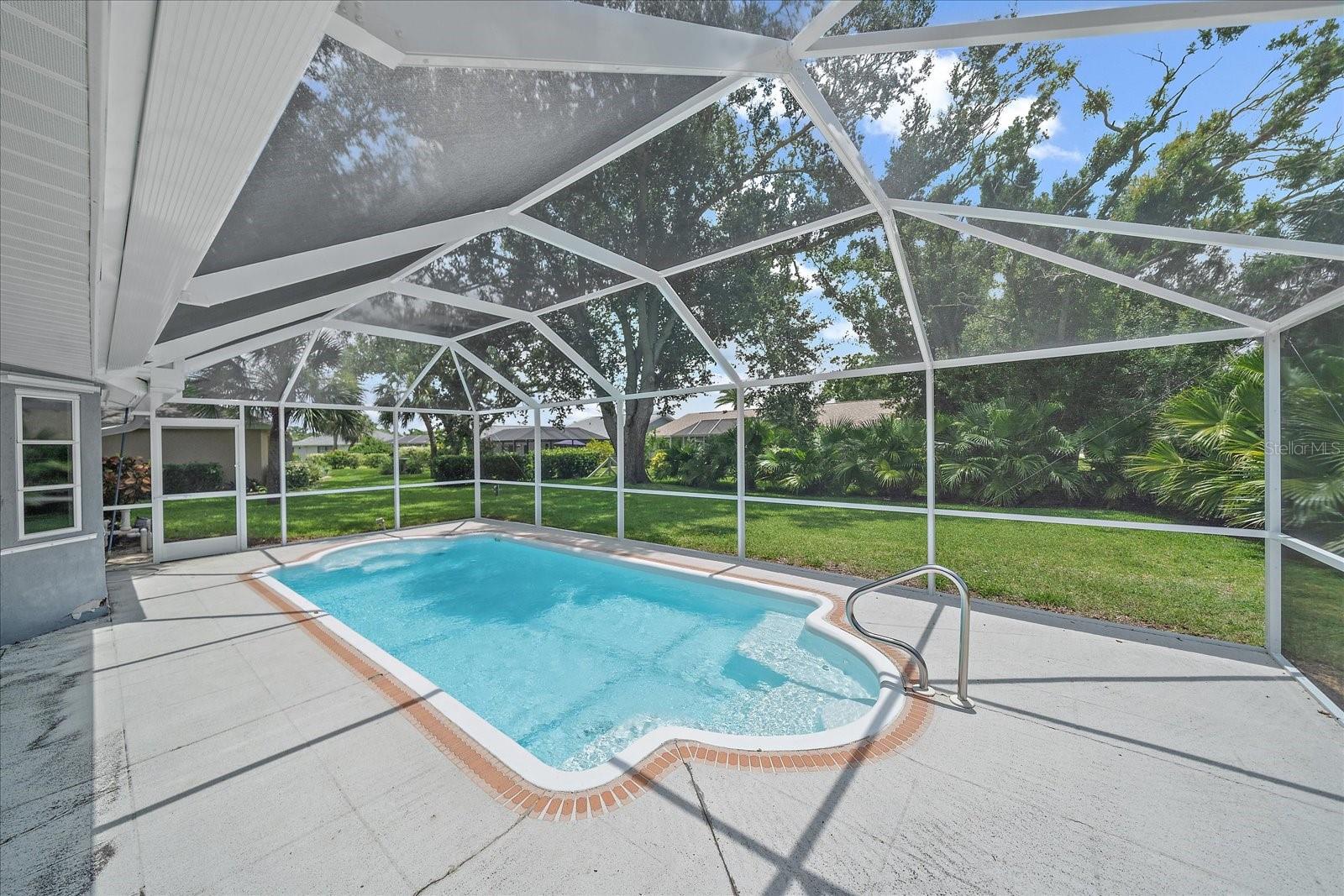 MEADOW RUN AT JACARANDA - Residential