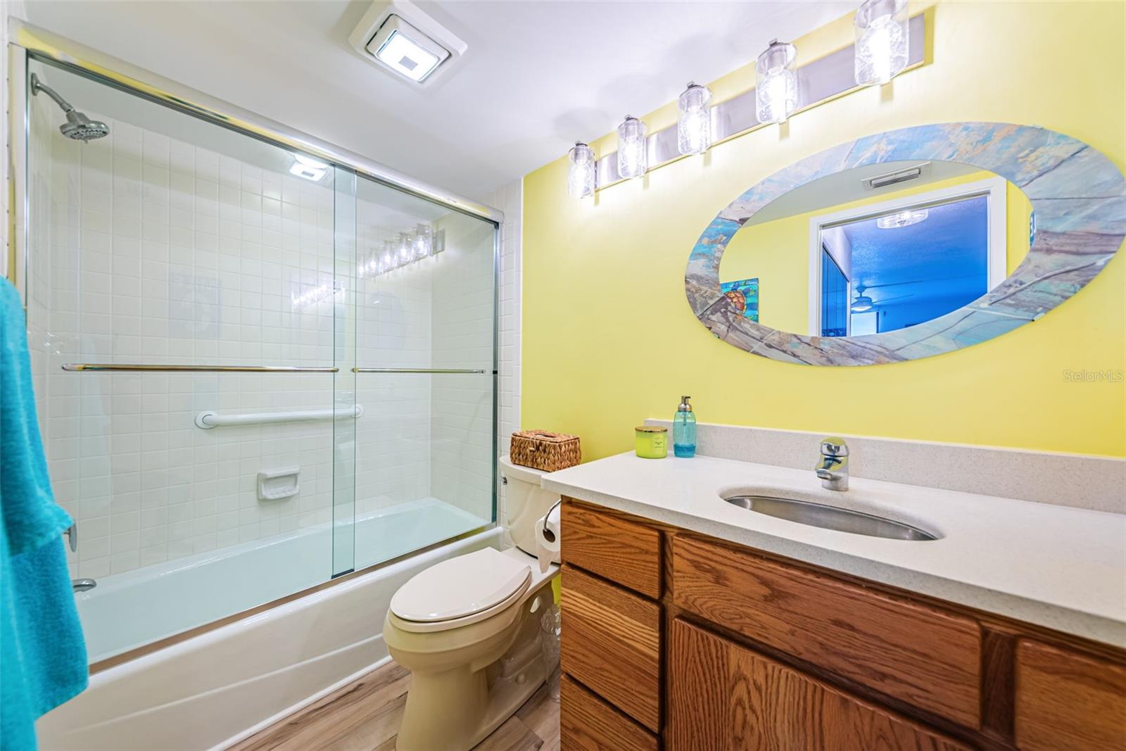 COURAGEOUS THE CONDO - Residential