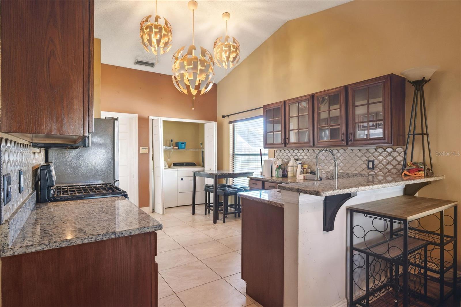 INDIAN POINT PH 6 - Residential