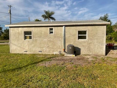 A home in PUNTA GORDA