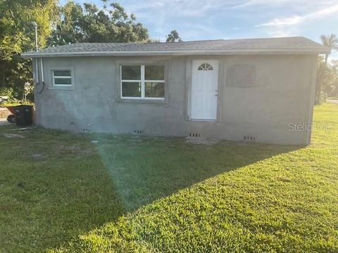 A home in PUNTA GORDA