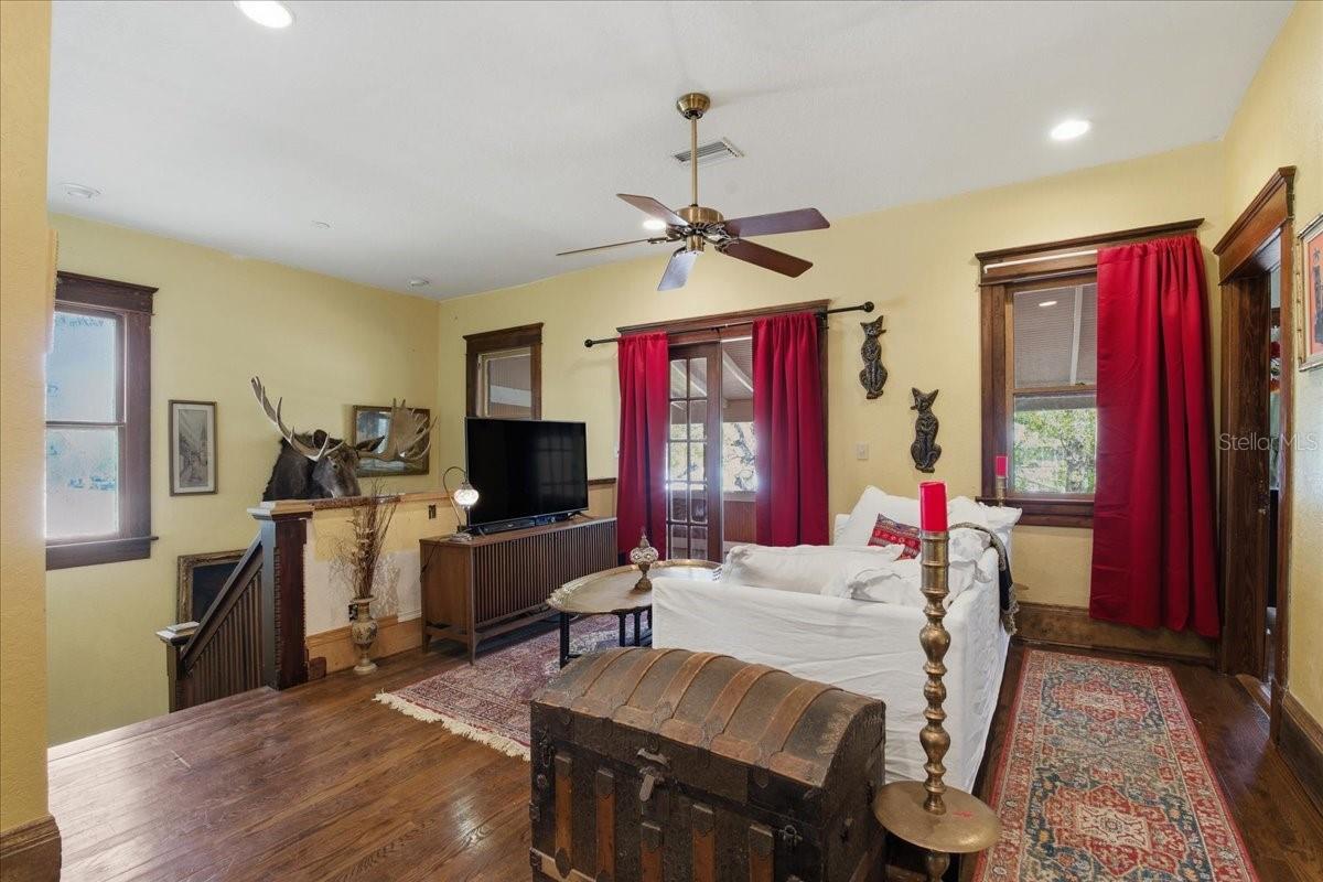 KENNEDYS TAMPA HEIGHTS - Residential