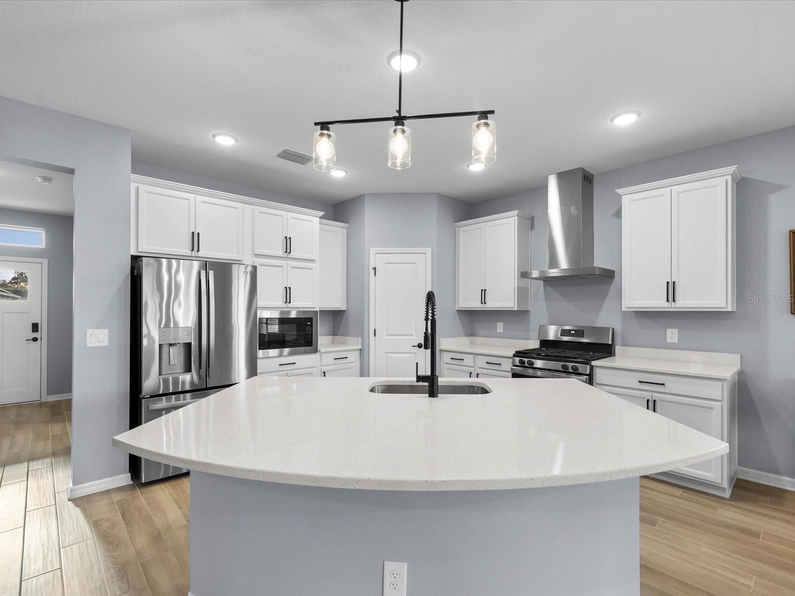 5219 CAPPLEMAN LOOP