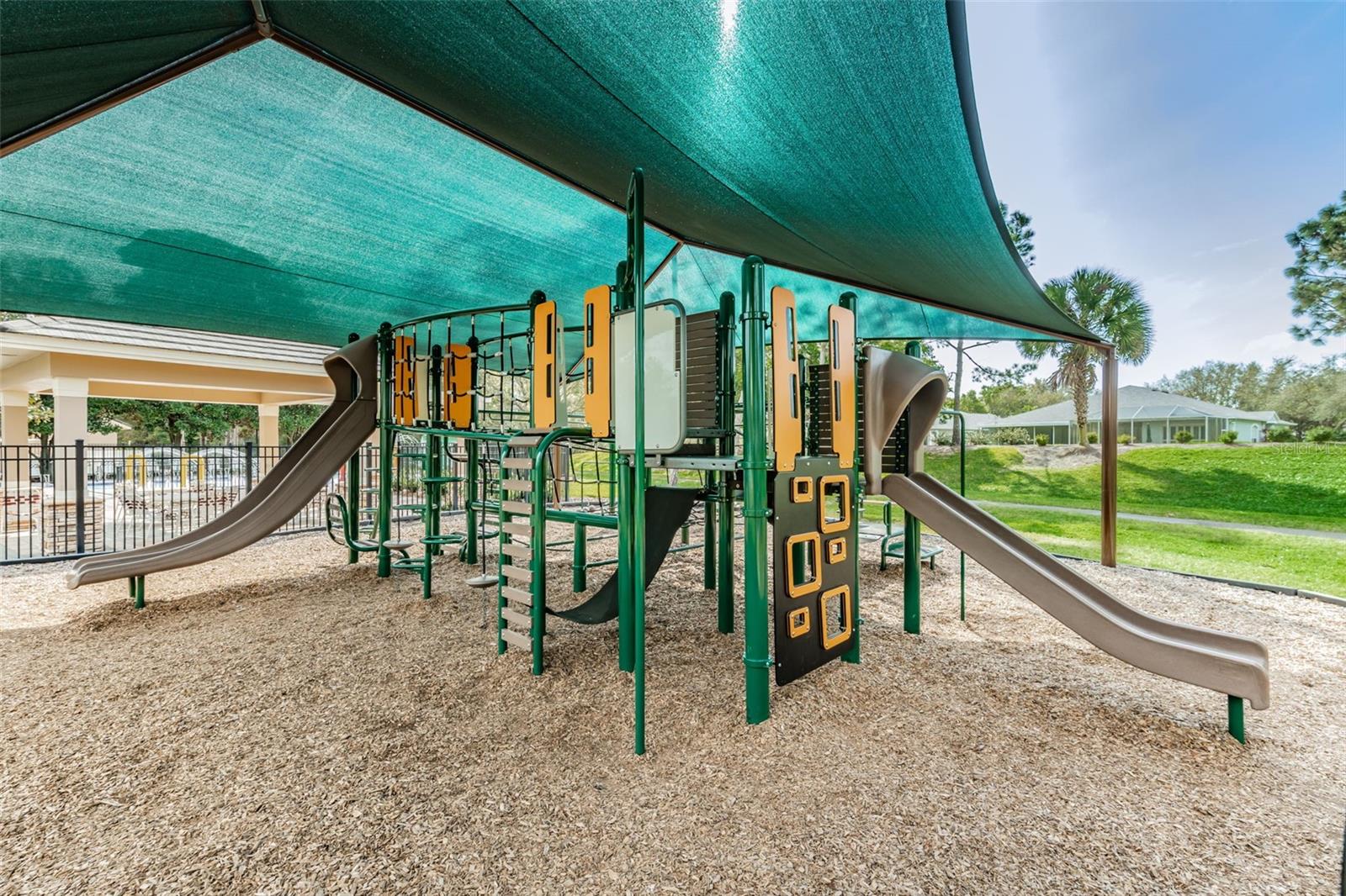 FISHHAWK RANCH PH 2 PRCL - Residential