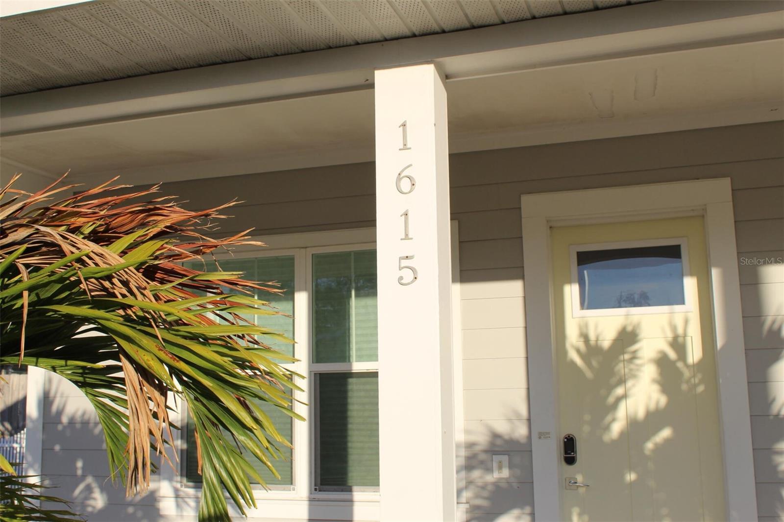 1615 17TH STREET W