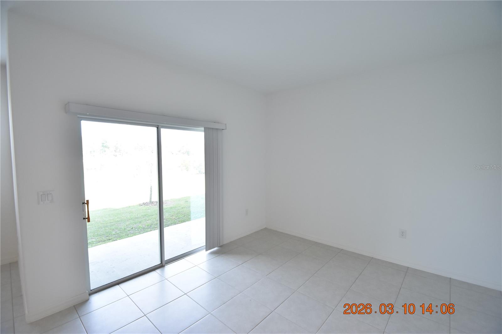 TOWNES/LK THOMAS PH 1 - Residential Lease