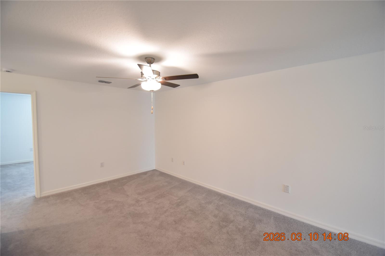 TOWNES/LK THOMAS PH 1 - Residential Lease