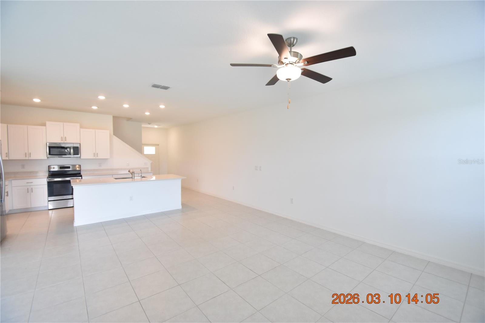 TOWNES/LK THOMAS PH 1 - Residential Lease