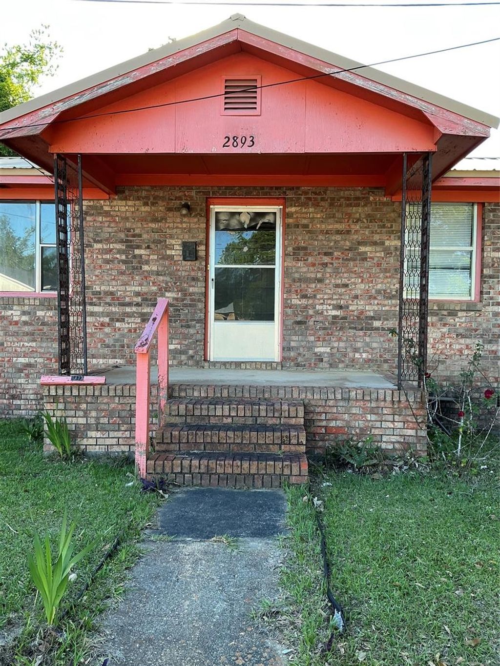 Photo of 2893 Eva Mae Street, Marianna, FL 32448 (MLS # O6399345)