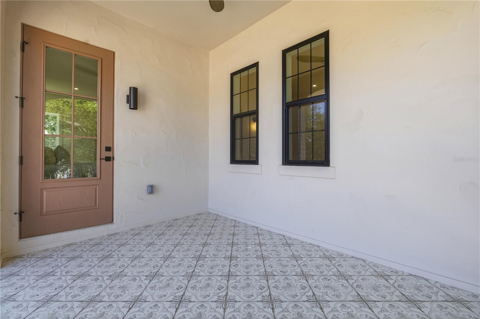 LA SALLE GARDENS - Residential