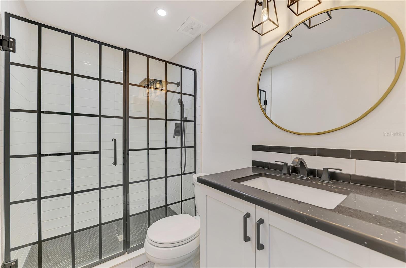 VENICE TOWN HOUSE - Residential