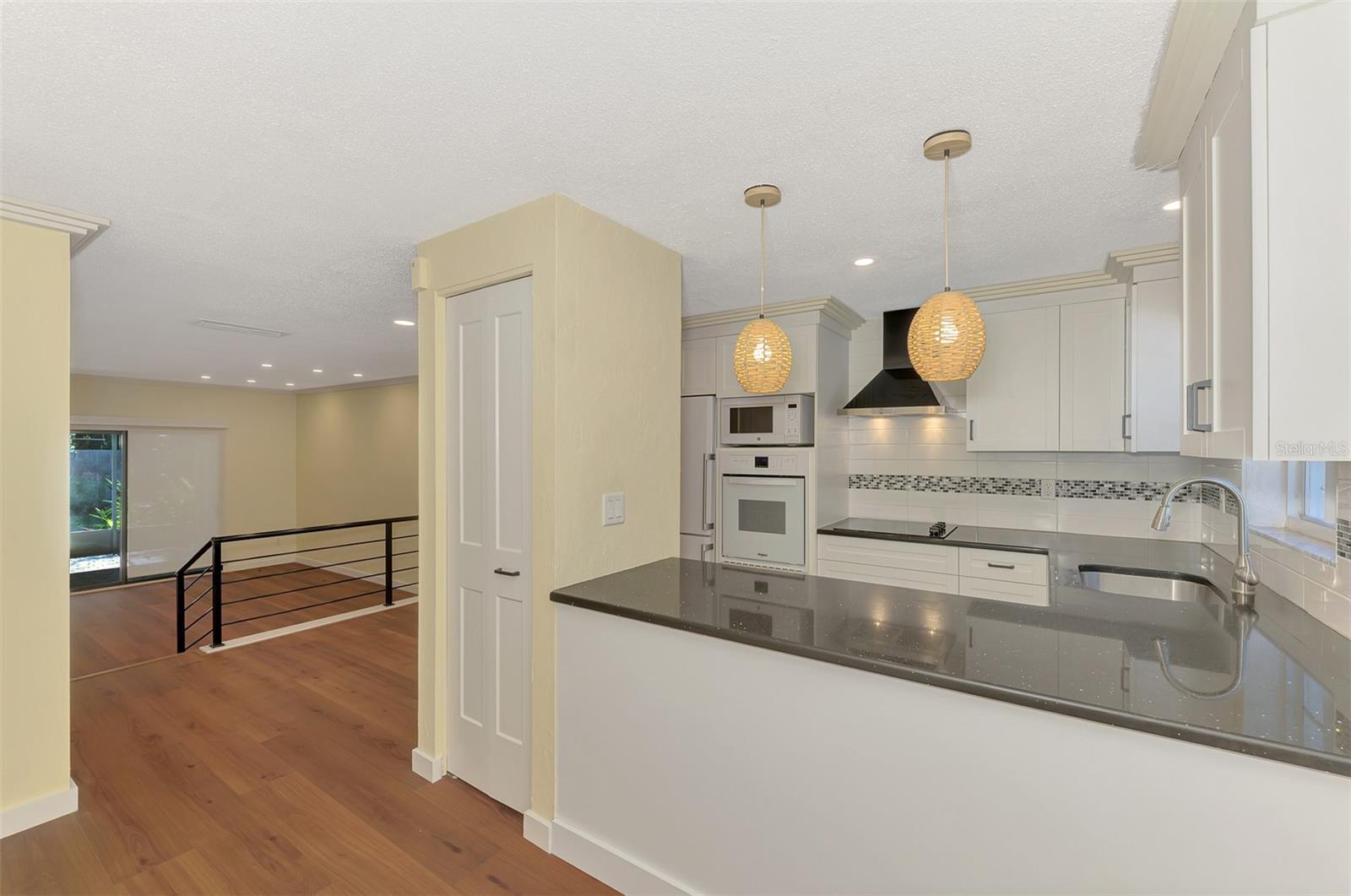 VENICE TOWN HOUSE - Residential