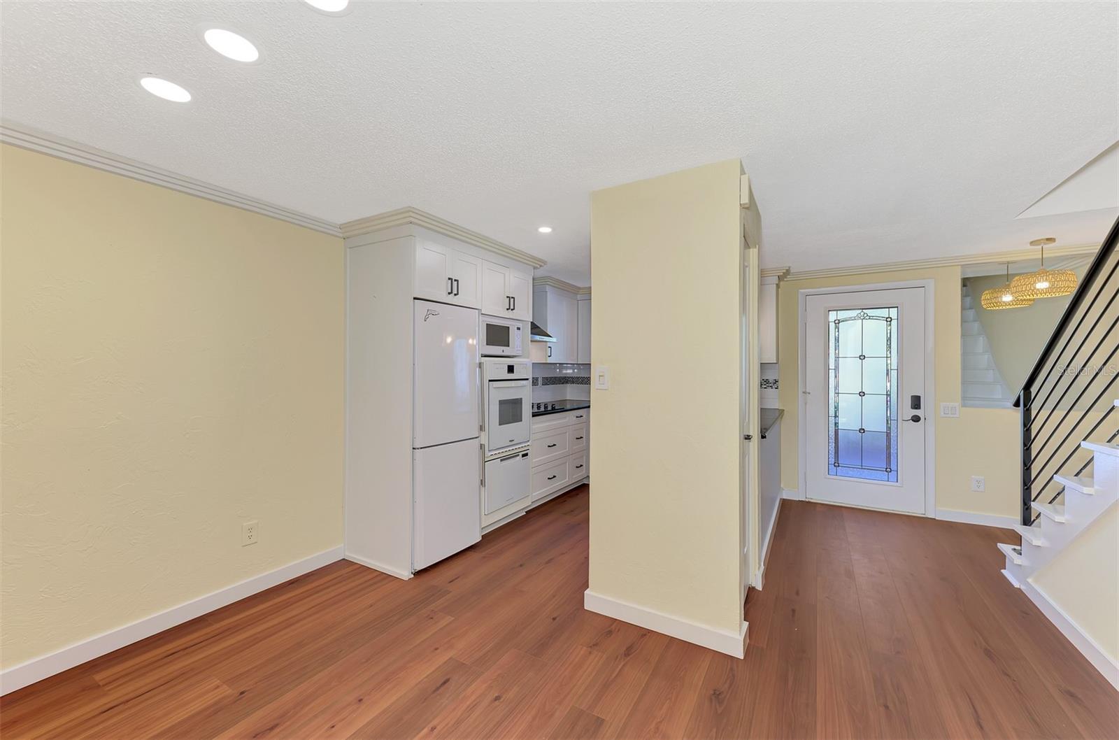 VENICE TOWN HOUSE - Residential