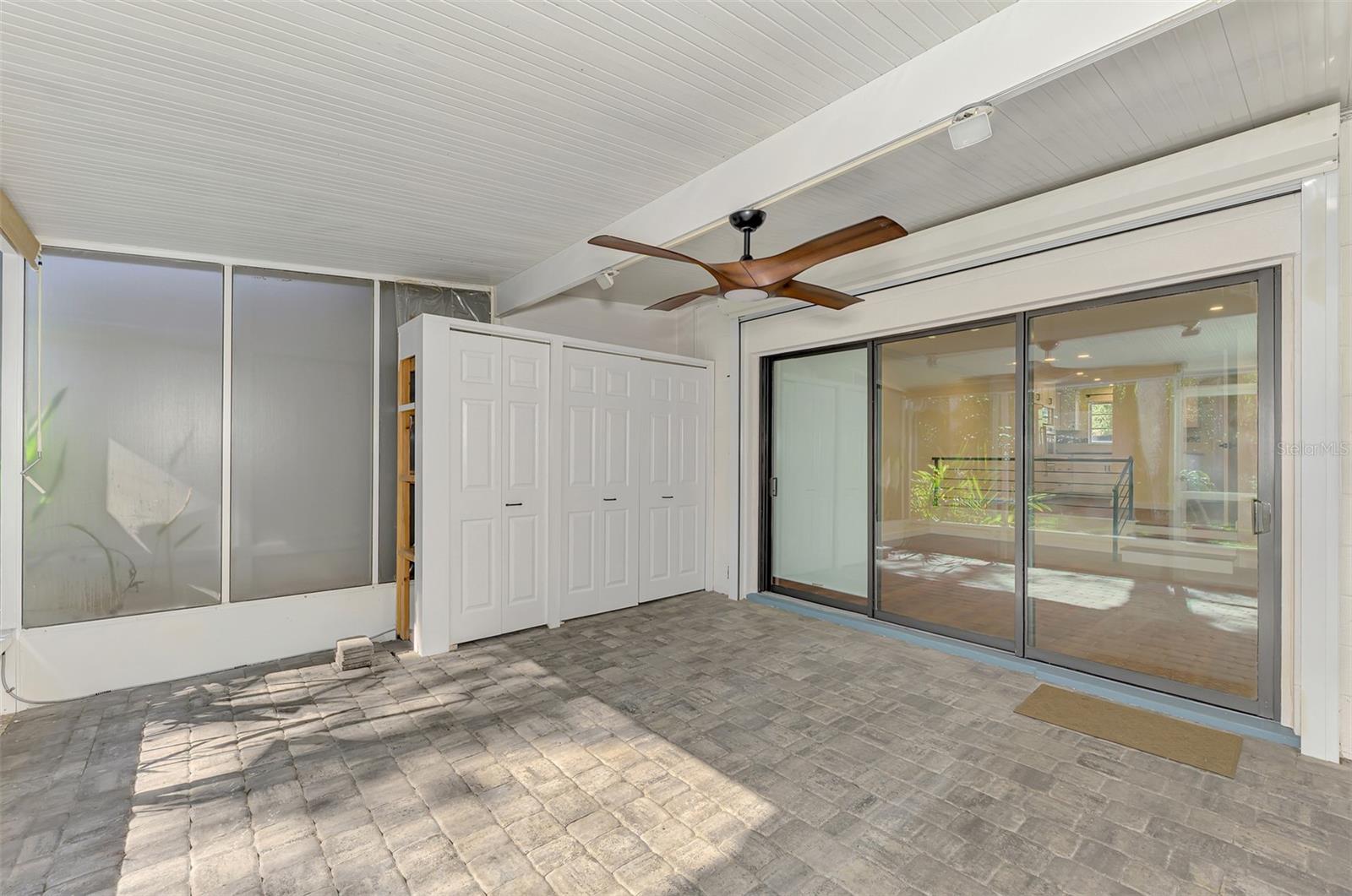 VENICE TOWN HOUSE - Residential