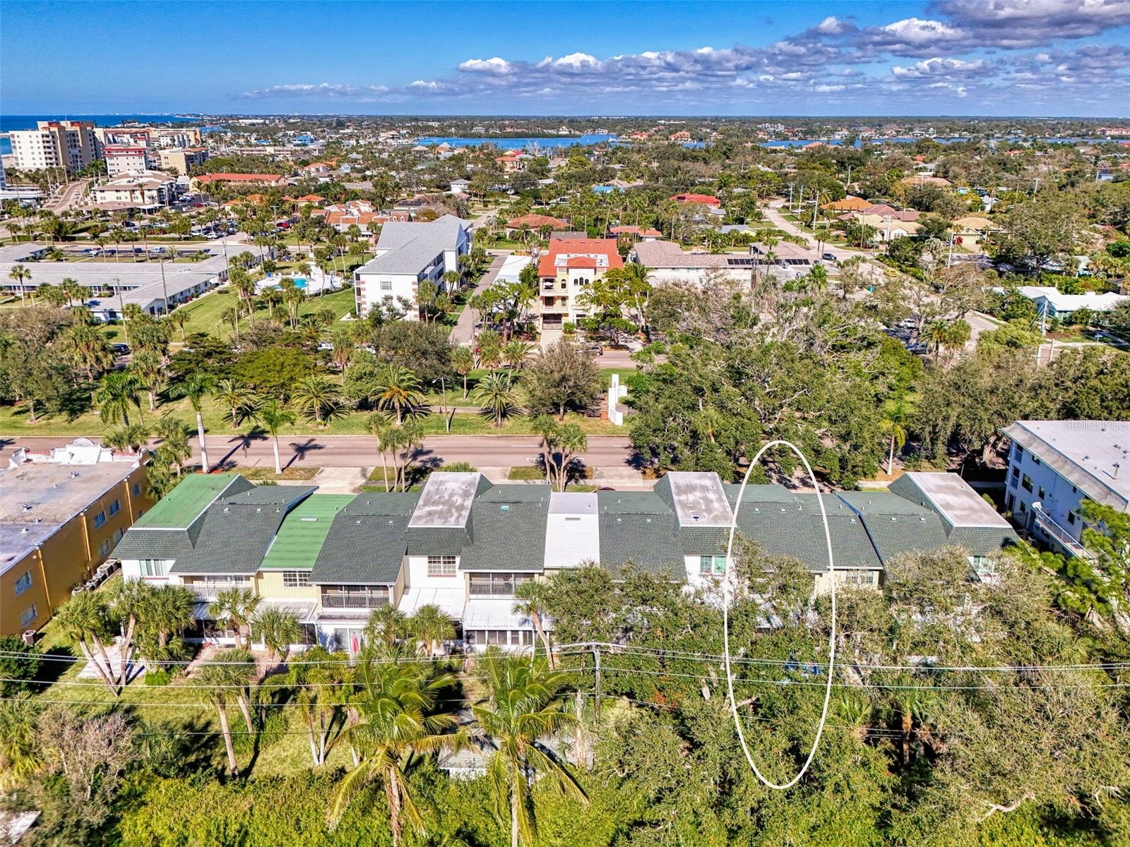 VENICE TOWN HOUSE - Residential