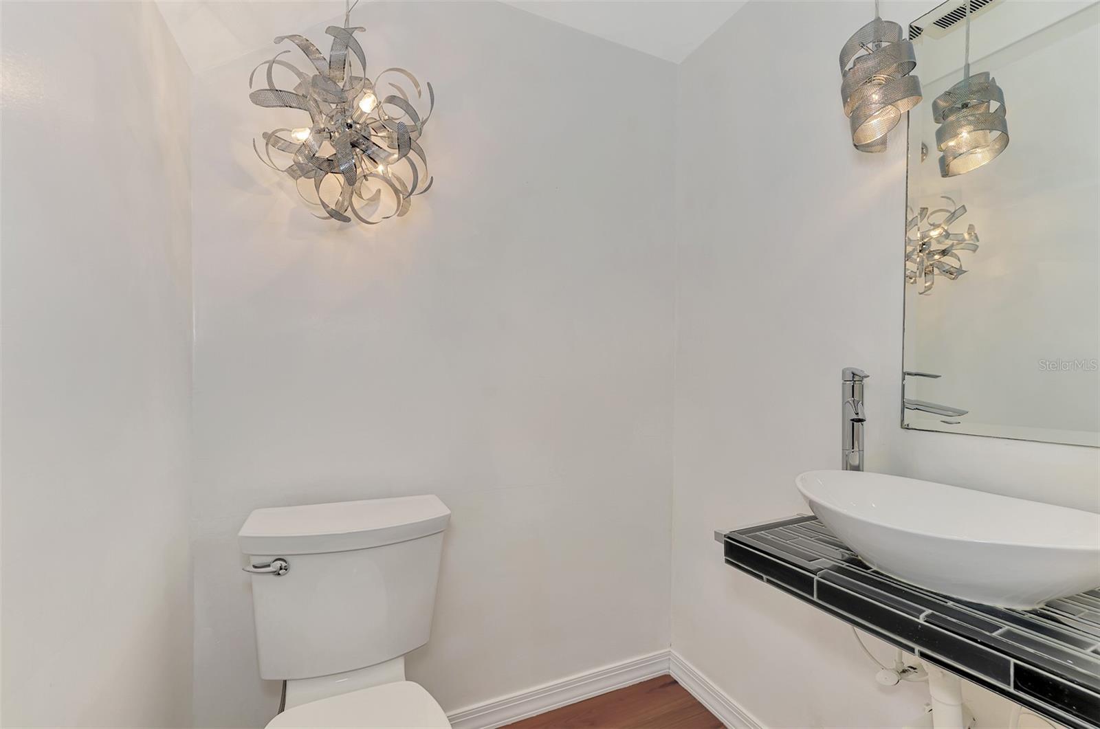 VENICE TOWN HOUSE - Residential