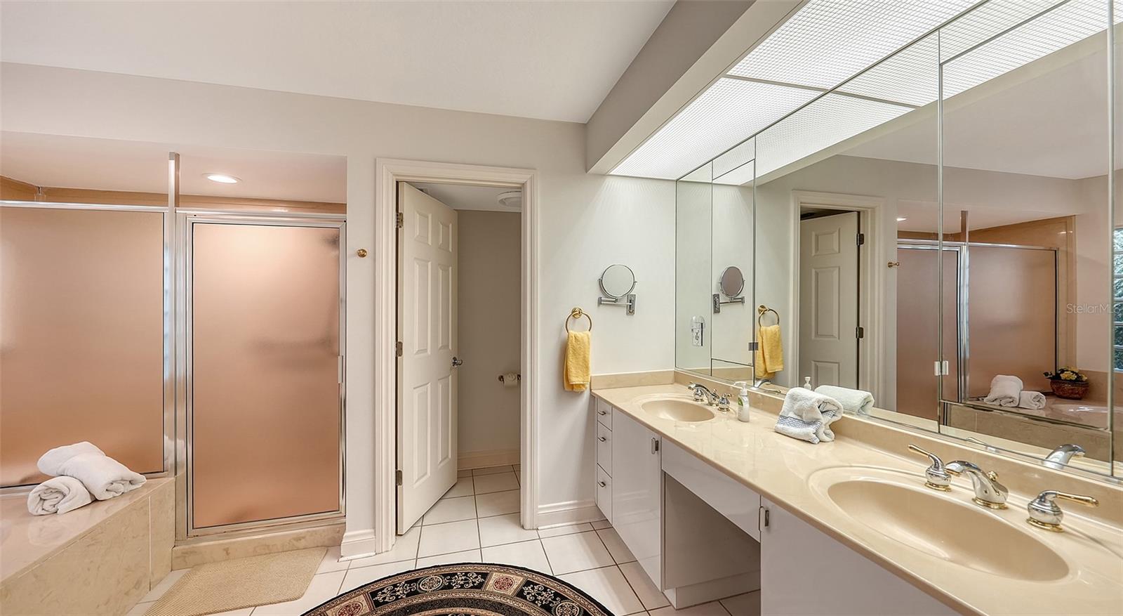 WINDING OAKS - Residential