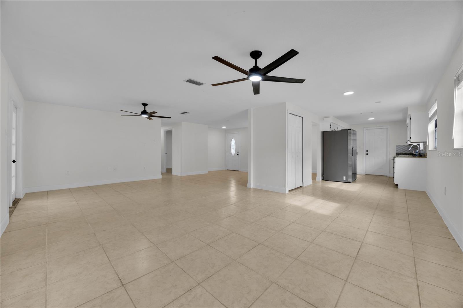 TRADEWINDS SIXTH ADD - Residential