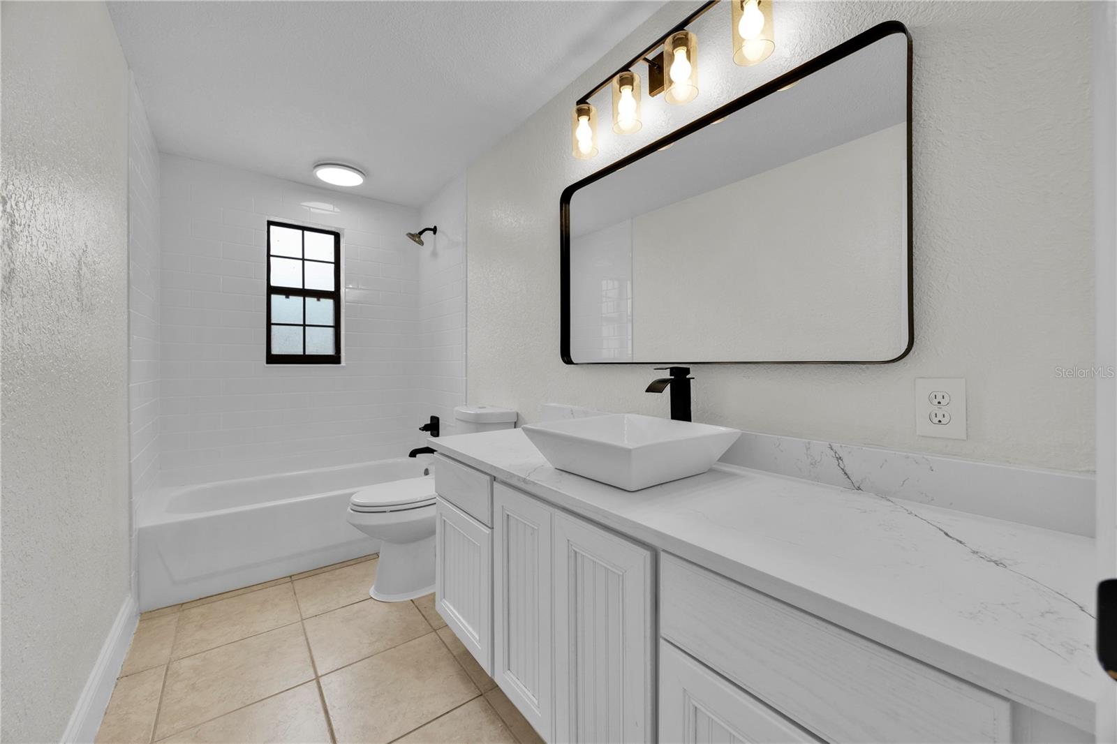 TRADEWINDS SIXTH ADD - Residential