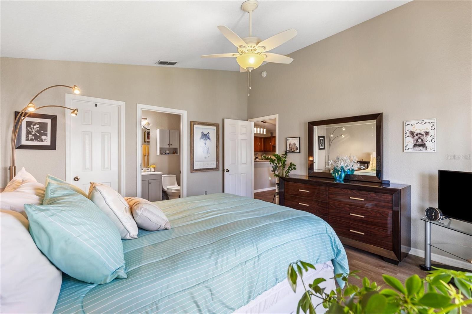 VILLAGES OF PARKWOOD - Residential