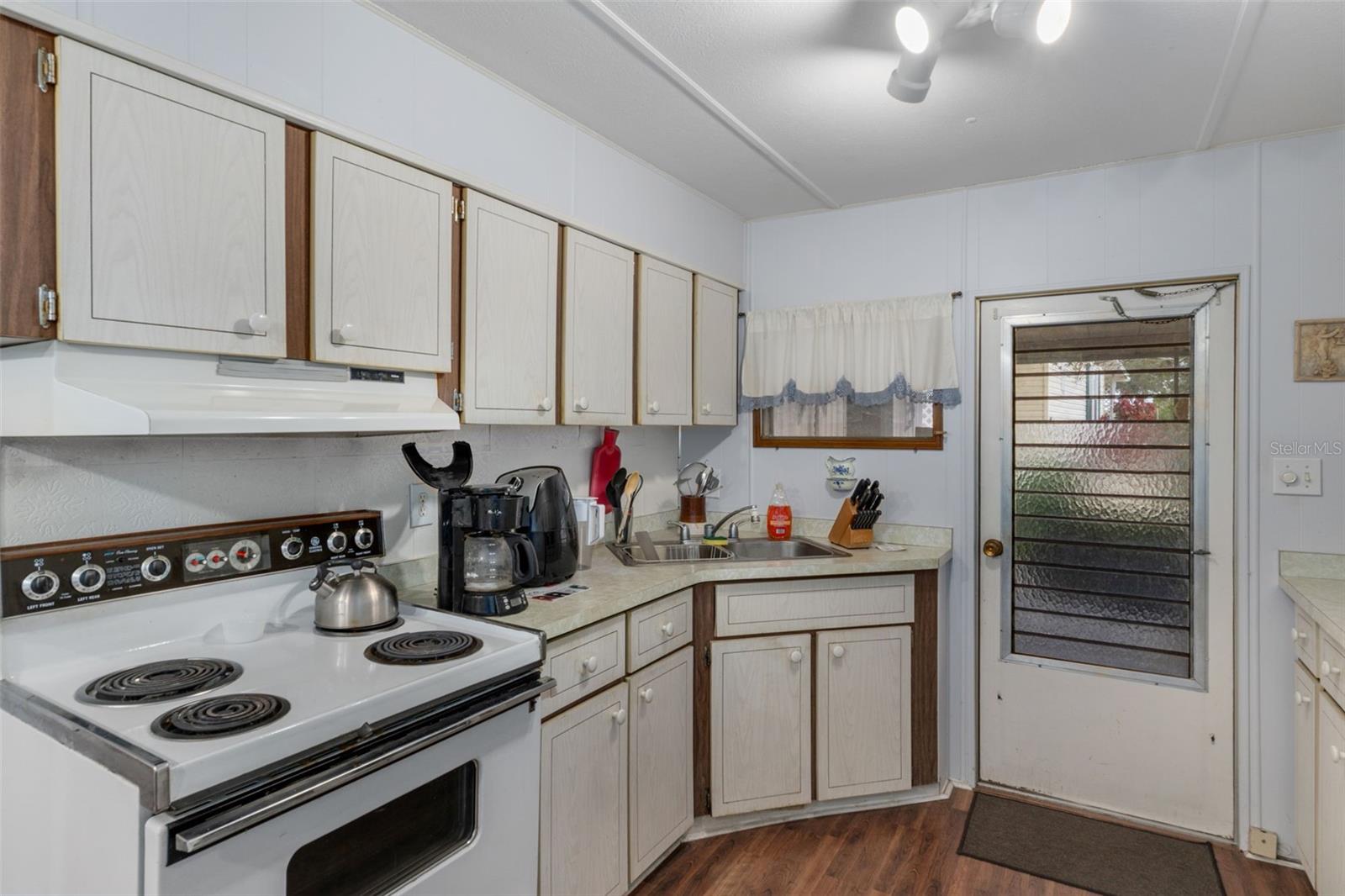 HIGH POINT MH SUB - Residential