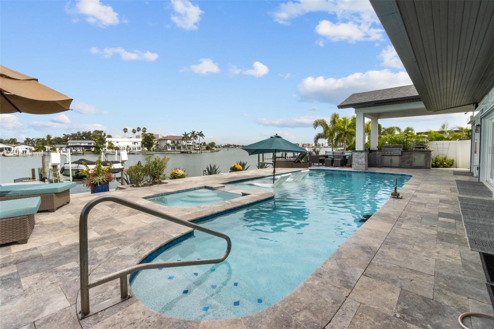 SOUTH CSWY ISLE YACHT CLUB 4TH ADD - Residential