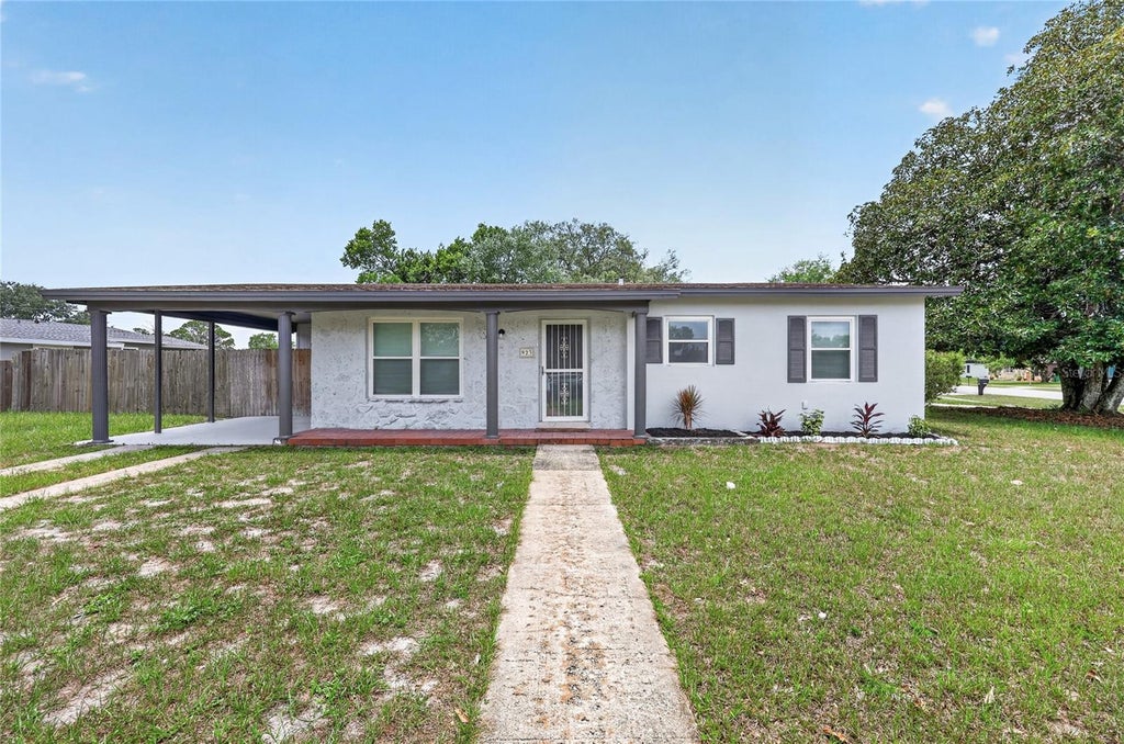 Photo of 923 Henderson Street, Deltona, FL 32725 (MLS # O6416055)