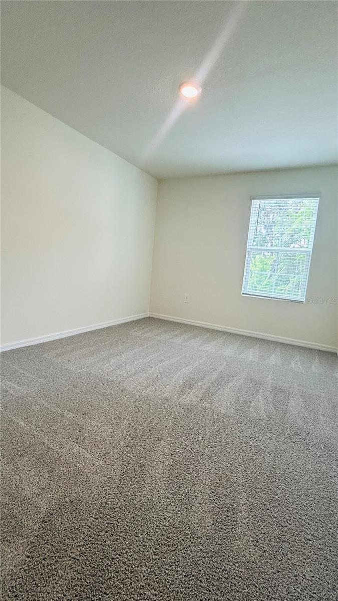 OAKS PRESERVE PH 1 PB 37 PG 66 - Residential Lease