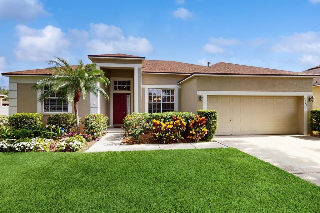 Photo of 2728 Abbey Grove Drive, Valrico, FL 33594 (MLS # TB8395258)