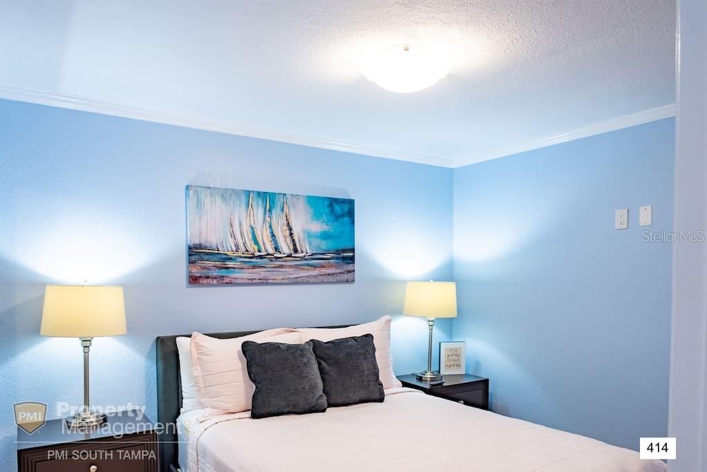 2506 N ROCKY POINT DRIVE 414