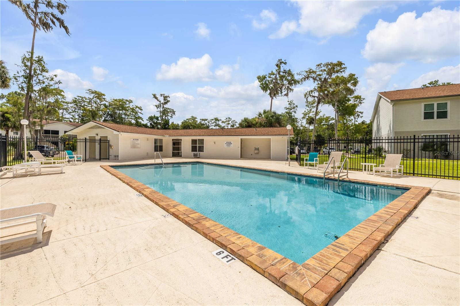 CONDO AT GEORGETOWN - Residential