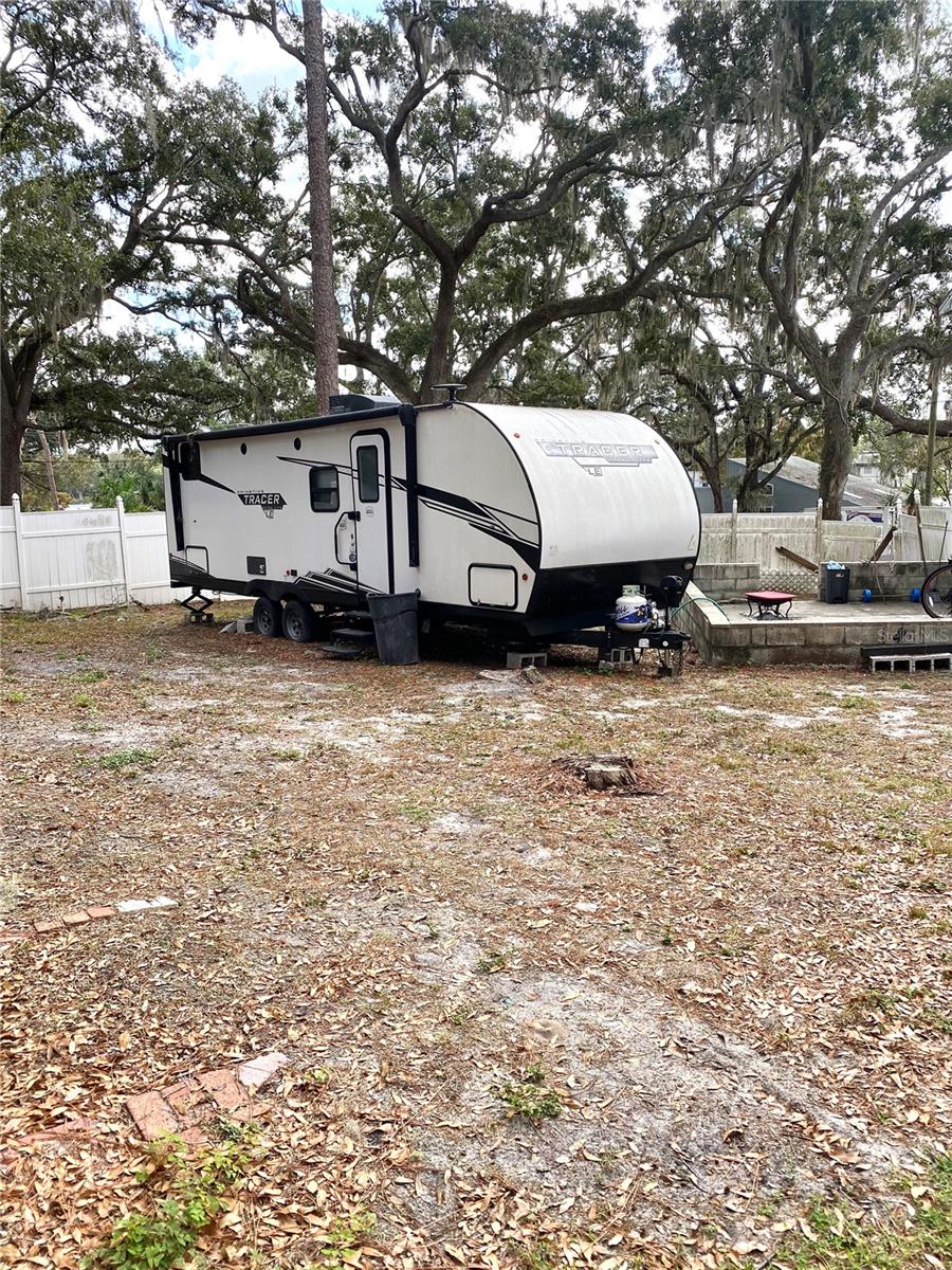 WOODFIELD RIVER OAKS - Residential